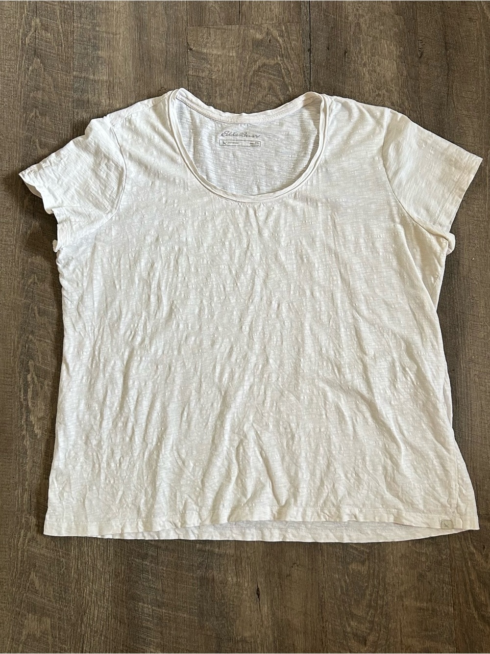 Eddie Bauer Women’s 2XL White Outdoor Short Sleeve T-Shirt